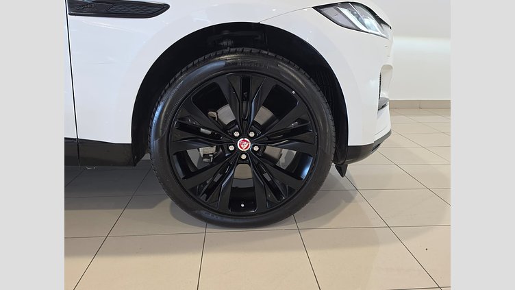 2022 Seminuevos Approved Jaguar F-Pace Ostuni Pearl White 2.0 litre i4P​ SE P250 AWD