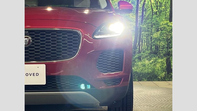 2018 認定中古車 Jaguar E-Pace フィレンツェ レッド D180 オートマチック全輪駆動 S