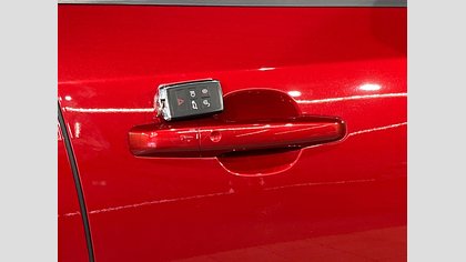 E-Pace 33