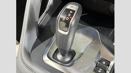 E-Pace 40