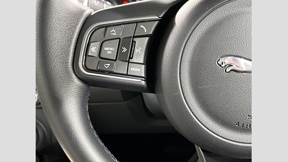 E-Pace 39