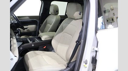 Defender 110 2