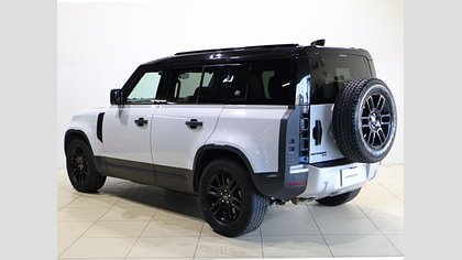 Defender 110 1