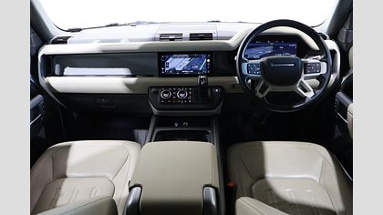 Defender 110 3