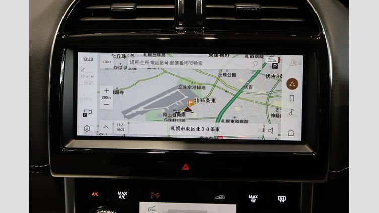 2022 認定中古車 Jaguar XE Bluefire Blue 2.0 litre i4P Petrol R ダイナミックP300