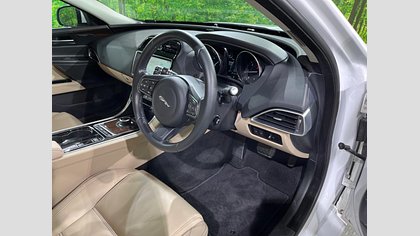 XE 32