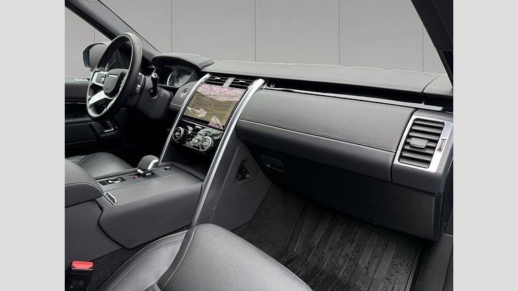 2023 Approved Land Rover Discovery Santorini Black 3.0 litre i6D​ R-Dynamic S
