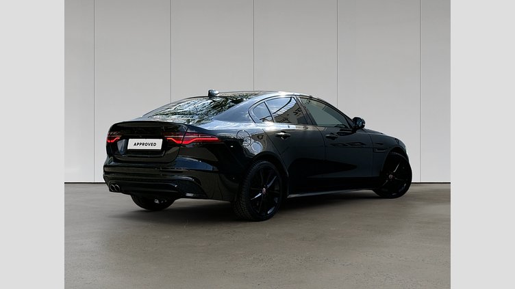 2023 Approved Jaguar XE Santorini Black 2.0 litre i4D​ 2.0 D AWD 204KM R-DYNAMIC BLACK