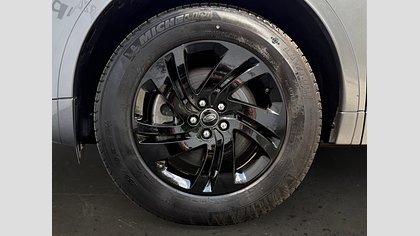 Discovery Sport 8