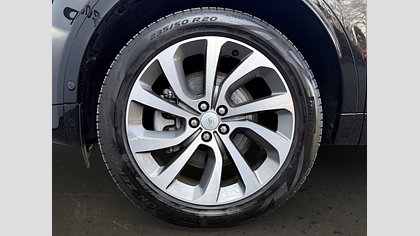 Discovery Sport 8