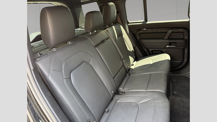 2025 Approved Land Rover Defender 110 Santorini Black D300 Diesel MHEV X-Dynamic SE