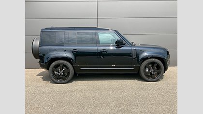 Defender 110 2