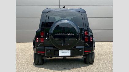 Defender 110 4
