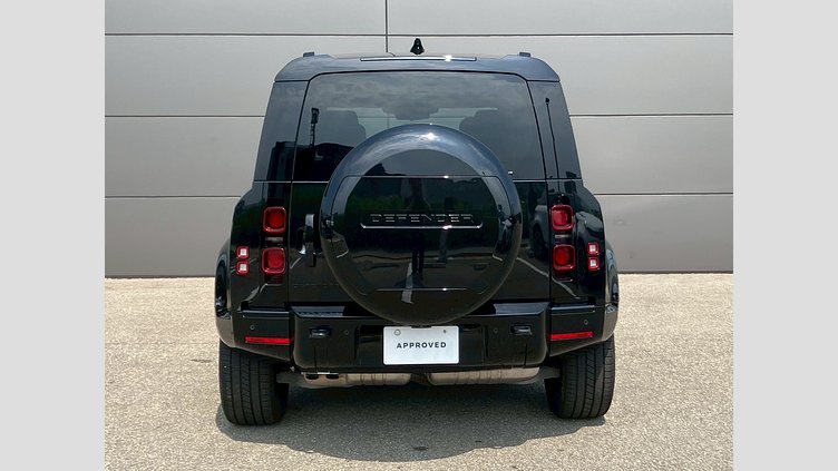2025 認定中古車 Land Rover Defender 110 サントリーニブラック D350 ディーゼルマイルドハイブリッド X-Dynamic HSE