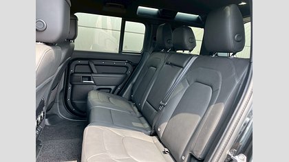 Defender 110 9