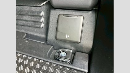 Defender 110 23