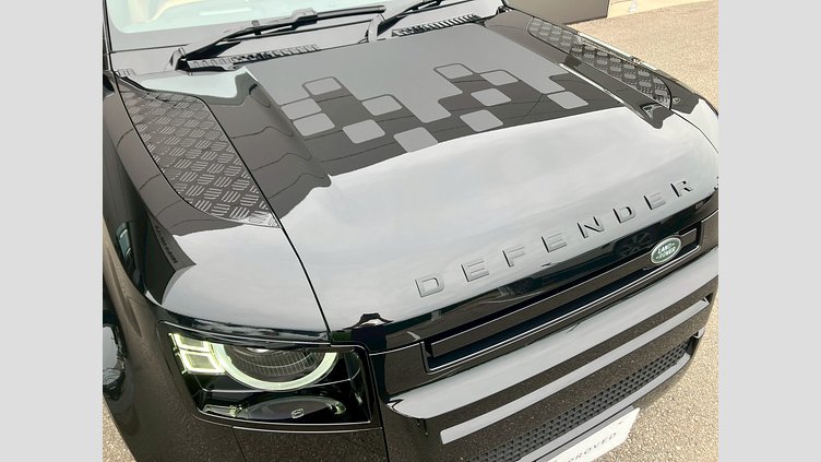 2025 認定中古車 Land Rover Defender 90 サントリーニブラック D350 ディーゼルマイルドハイブリッド X-Dynamic HSE