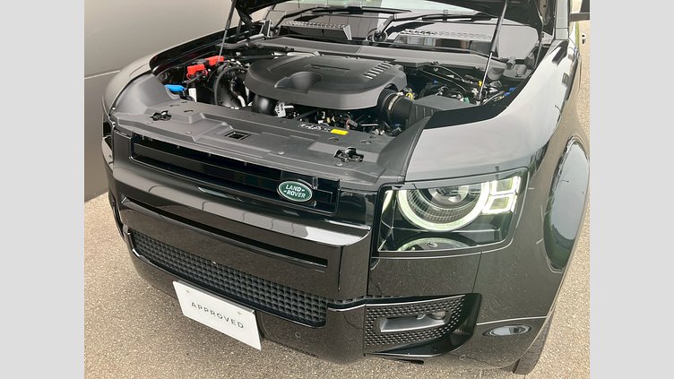 2025 認定中古車 Land Rover Defender 90 サントリーニブラック D350 ディーゼルマイルドハイブリッド X-Dynamic HSE