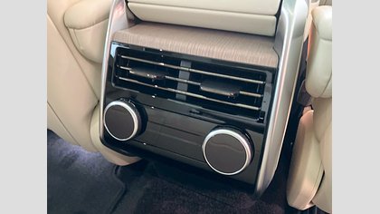 Range Rover 23