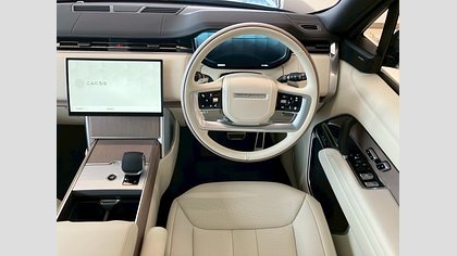 Range Rover 11