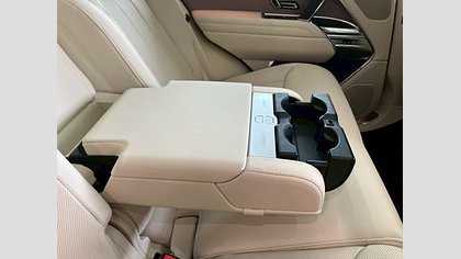 Range Rover 25