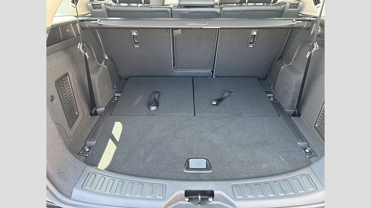 2025 認定中古車 Land Rover Discovery Sport サントリーニブラック P250（ガソリン） S