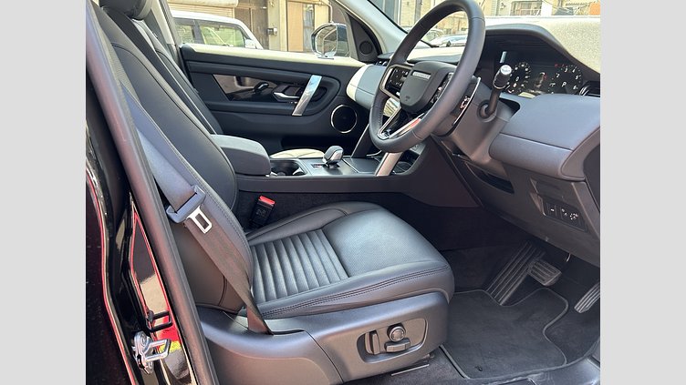 2025 認定中古車 Land Rover Discovery Sport サントリーニブラック P250（ガソリン） S