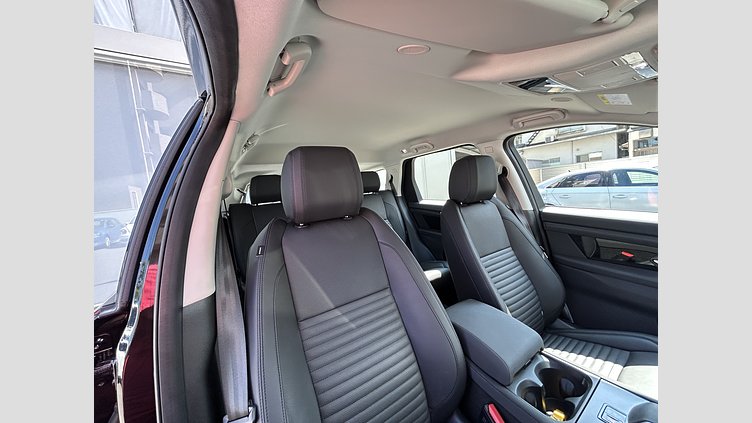2025 認定中古車 Land Rover Discovery Sport サントリーニブラック P250（ガソリン） S