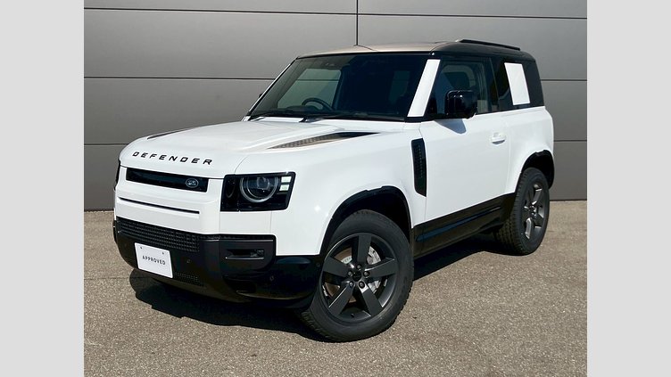 2025 認定中古車 Land Rover Defender 90 フジホワイト D350 ディーゼルマイルドハイブリッド X-Dynamic HSE