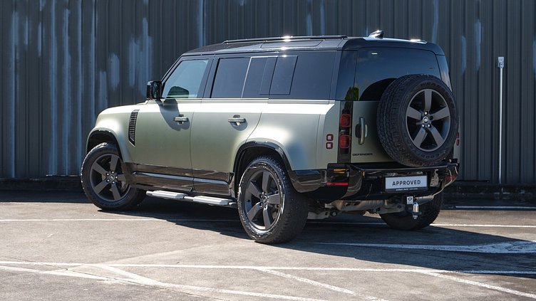 2025 Approved Land Rover Defender 110 Pangea Green 110 D300 X-Dynamic HSE