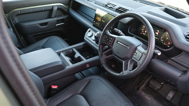 2025 Approved Land Rover Defender 110 Pangea Green 110 D300 X-Dynamic HSE