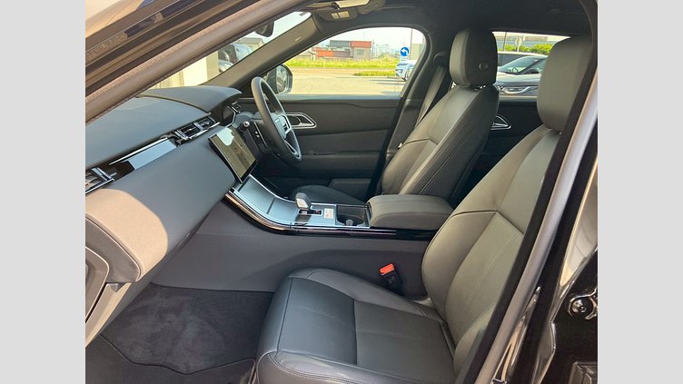 2025 認定中古車 Land Rover Range Rover Velar サントリーニブラック D200マイルドハイブリッド（ディーゼル） スタンダードホイールベース S