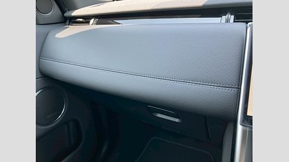 Discovery Sport 19