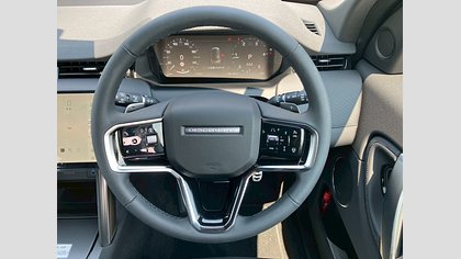 Discovery Sport 12
