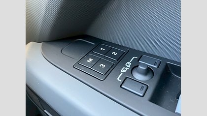 Defender 110 24