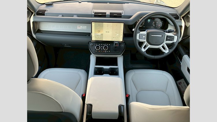 2025 認定中古車 Land Rover Defender 110 カルパチアングレイ D350 ディーゼルマイルドハイブリッド X-Dynamic HSE