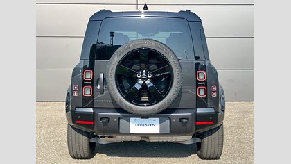 Defender 110 4