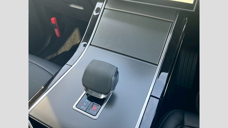 2024 認定中古車 Land Rover Range Rover Evoque トライベッカブルー P250（ガソリン） スタンダードホイールベース DYNAMIC HSE