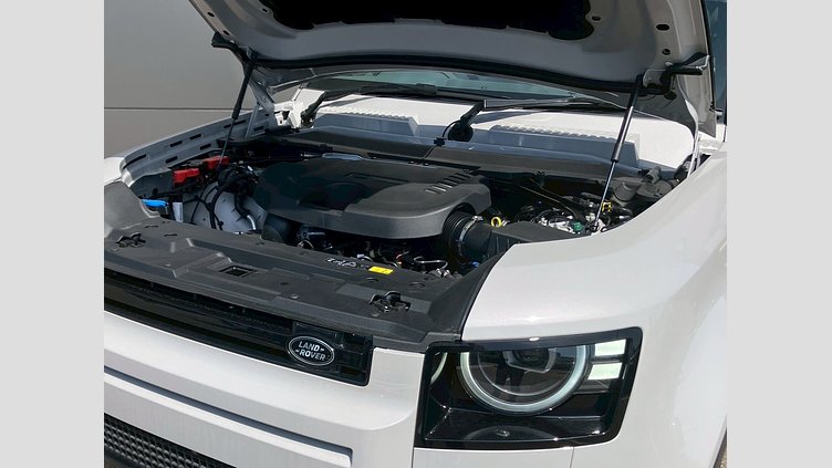 2025 認定中古車 Land Rover Defender 90 ボラスコグレイ D350 ディーゼルマイルドハイブリッド X-Dynamic HSE
