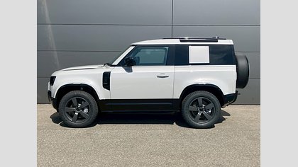 Defender 90 6