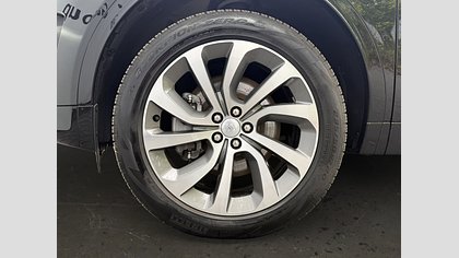 Discovery Sport 8
