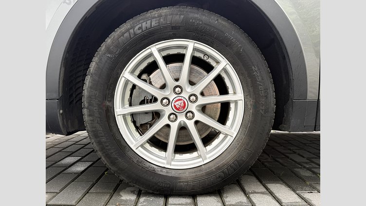 2018 Używany Jaguar E-Pace Corris Grey 2.0 litre i4P​ AWD