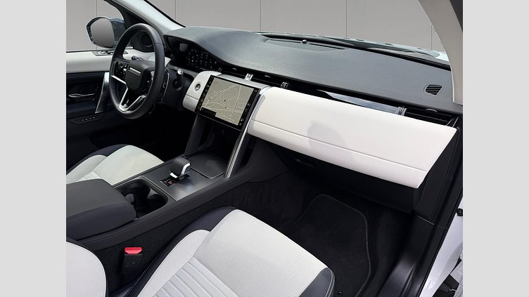 2025 Approved Land Rover Discovery Sport Fuji White D200 Diesel MHEV Standardowy rozstaw osi S