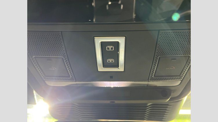 2024 認定中古車 Land Rover Range Rover Evoque サントリーニブラック D200マイルドハイブリッド（ディーゼル） Standard Wheelbase DYNAMIC SE
