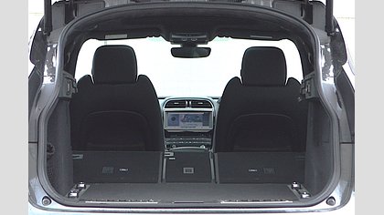 F-Pace 36