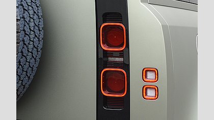 Defender 90 14