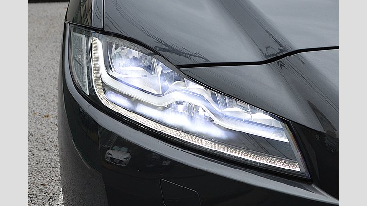 2018 認定中古車 Jaguar F-Pace Carpathian Grey 3.0 litre V6 Supercharged Petrol P380　S