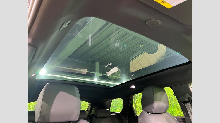 2024 認定中古車 Land Rover Range Rover Evoque サントリーニブラック D200マイルドハイブリッド（ディーゼル） Standard Wheelbase DYNAMIC SE