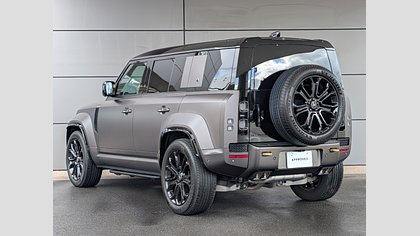 Defender 110 1