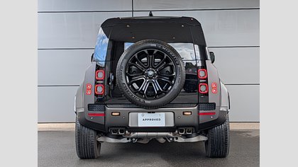 Defender 110 4